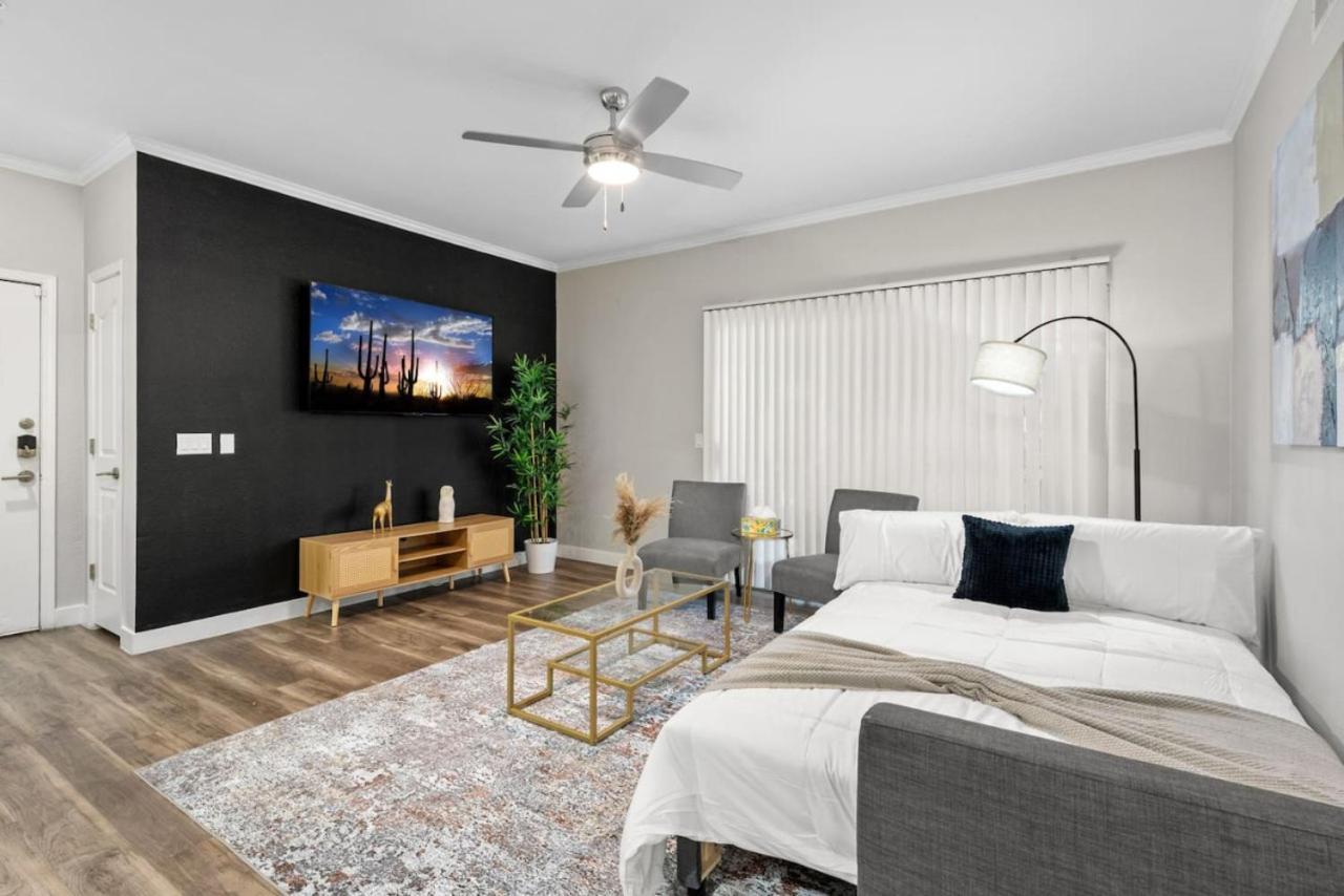 Relaxing 2br - Scottsdale, Pet-friendly, Sunrise Peak Apartment *