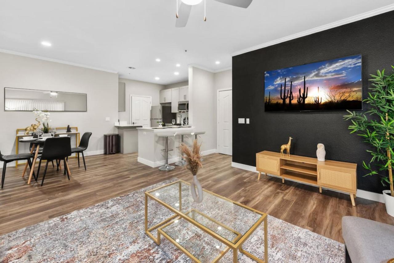 Relaxing 2br - Scottsdale, Pet-friendly, Sunrise Peak Apartment